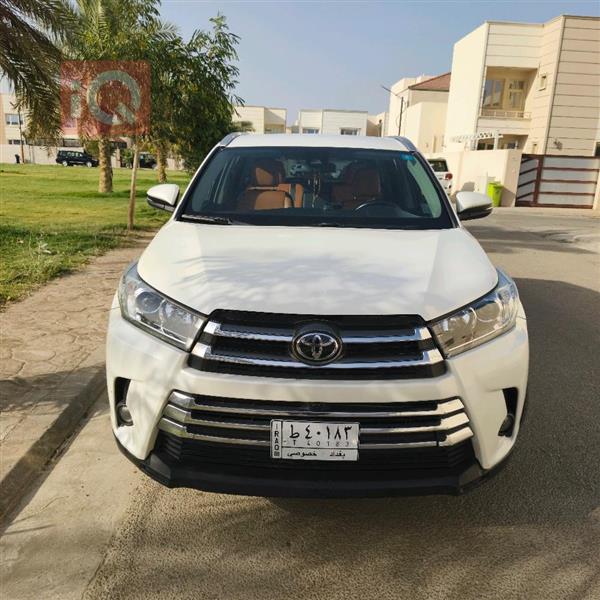 Toyota for sale in Iraq